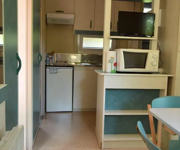 Bungalows, Vega De Francia Camping *