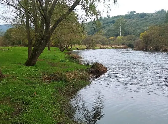 Bungalows, Vega De Francia * Sotoserrano
